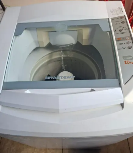 Máquina de lavar Brastemp 10kg. Não está centrifugando