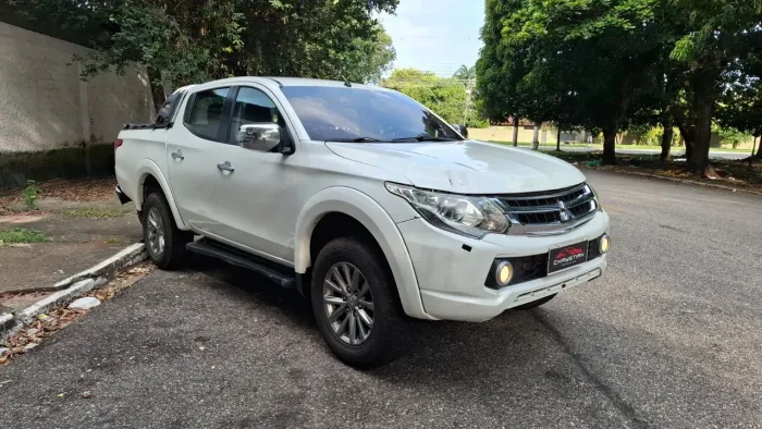 Mitsubishi L200 Triton Sport HPE-S 2.4 CD Dies. AUT 2019