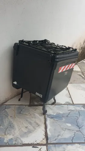 Baú motoqueiro