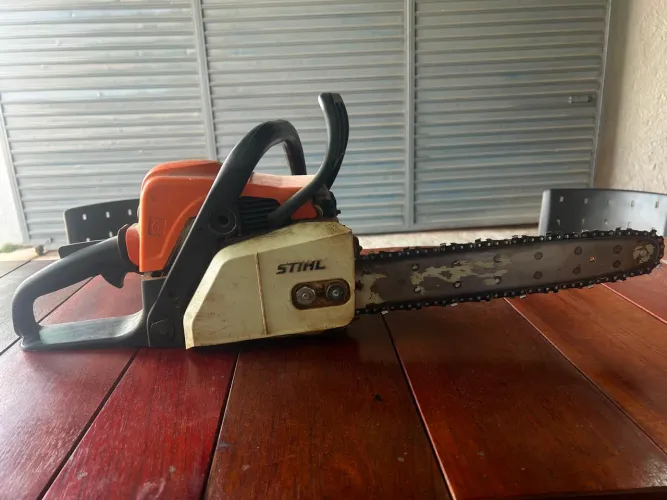Moto serra stihl 180 cavalos,VALOR:1300,00