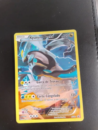 Carta pokemon kyurem preto promo