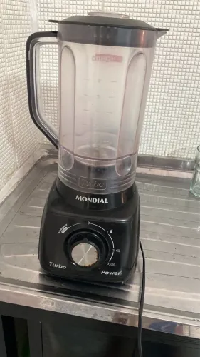 Liquidificador seminovo 