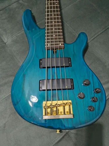 Contra Baixo Yamaha TRB 5 II Japan