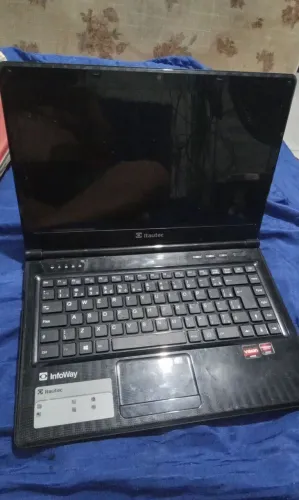 Notebook ITAUTEC, HD 300 GB, MEMÓRIA 6 GB e PROCESSADOR 1,00 GHz. R$ 400,00.