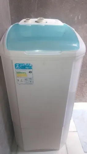 Vendo tanquinho de 10kg , está com pouca força pra rodar
