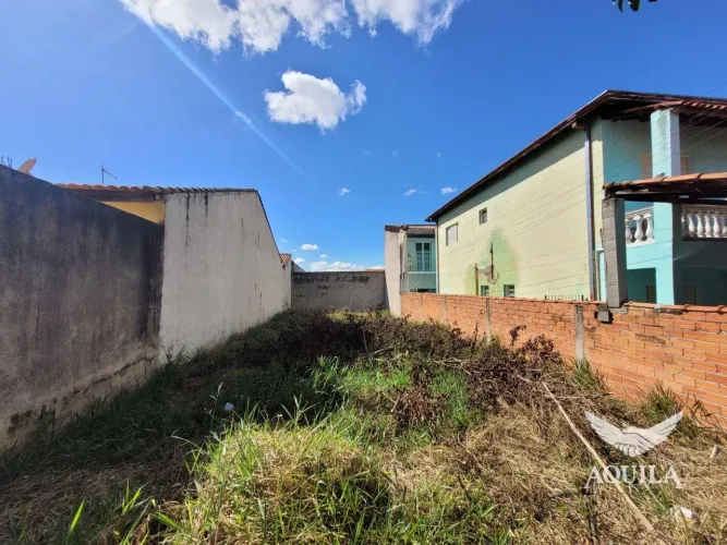 TERRENO PLANO COM 200 m² PRÓXIMO DO CENTRO - ARAÇOIABA DA SERRA
