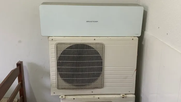 Vende-se ar condicionado