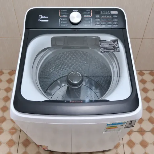 Máquina de lavar roupa Midea 13kg