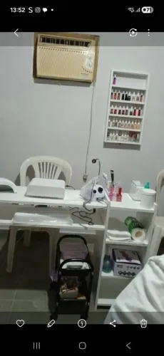 Mesa unha em gel