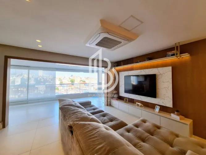 Apartamento à Venda no Espaço Cerâmica com 198m², 4 Dormitórios e 3 Vagas