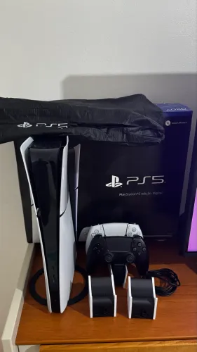 PlayStation 5 1TB + 2 Controles + Garantia + Acessórios