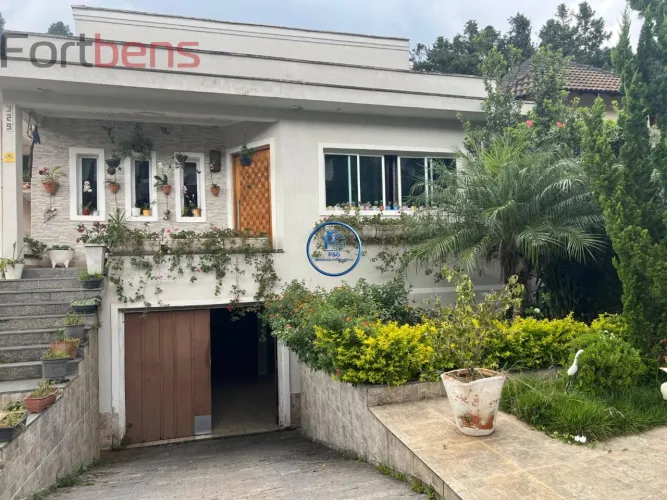 Casa Para Vender com 3 quartos 1 suítes no bairro Nova Caieiras em Caieiras