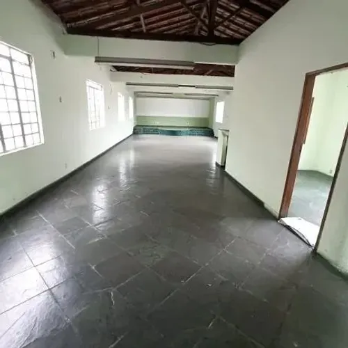 Ponto Comercial para Venda em Ribeirão das Neves, Veneza, 1 dormitório, 2 banheiros, 3 vag