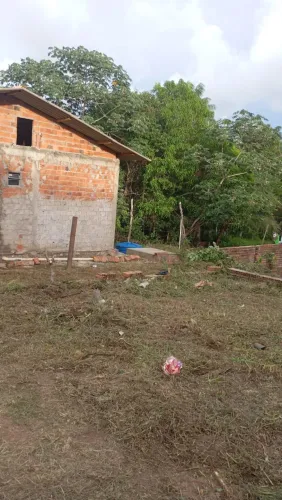 Vende-se Terreno