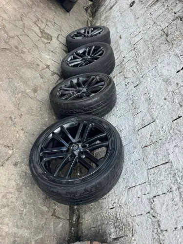 RODAS ARO 22