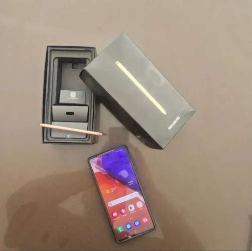 Sansung note 20 5g aceito trocas com cllr inferior e volta em dinheiro.