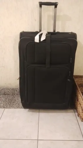Mala de viagem bem grande 