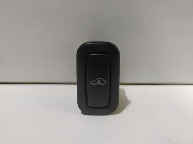 Botão Interruptor Alarme  Volkswagen Polo 2003 6q0962109