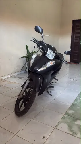 Moto Biz Max 125
