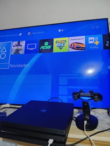  Video game Play 4 pro novinho. vendo por 2.mil 