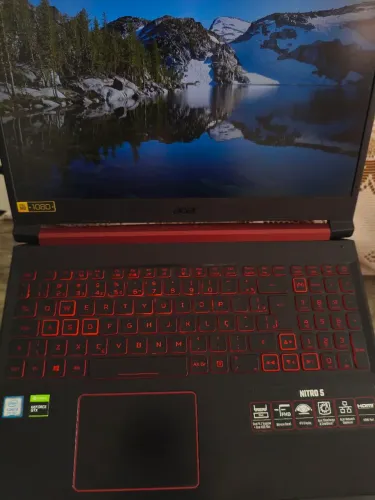 Notebook gamer Nitro 5. 16gb de RAM, 3 SSD Nvme. Com Base + cooler