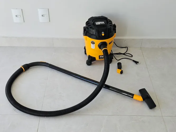 WAP Aspirador de pó e água 