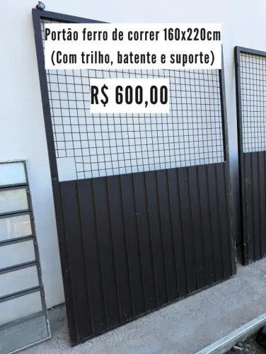 Portão de Ferro de Correr 160x220cm