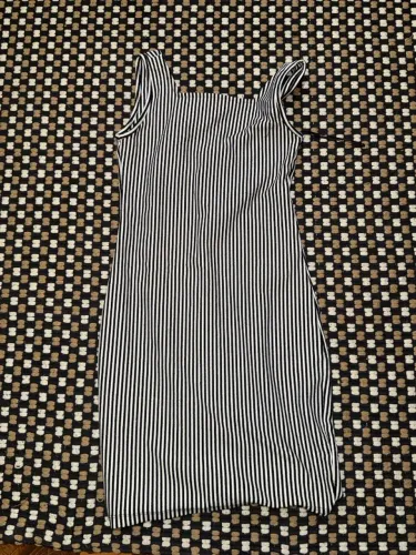 Vestido listrado, usado uma vez! não serve mais
