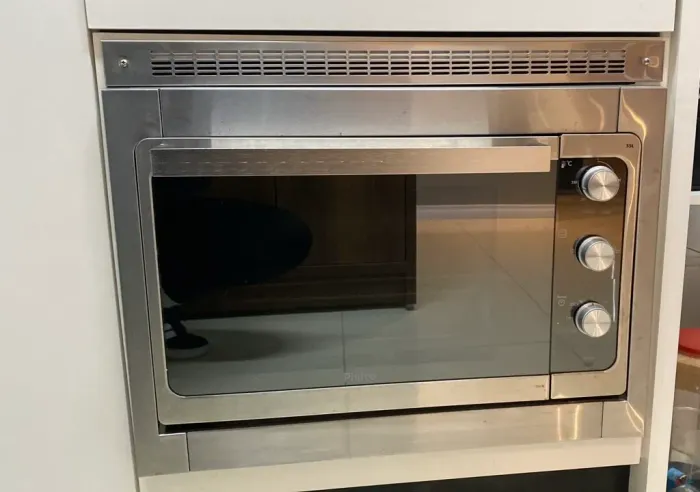 Forno Elétrico de Embutir 55 Litros Com Acabamento em Inox