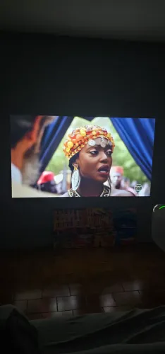 Projetor Flixtone D10S Full HD Smart - Estado de Novo na Caixa!