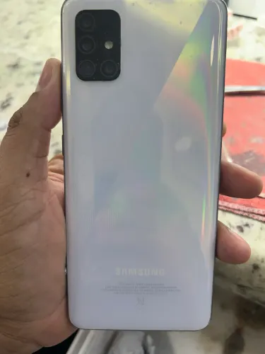Samsung A51 