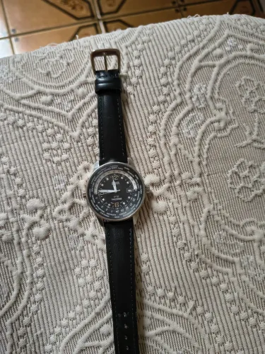 Relógio Cover C52Timezone