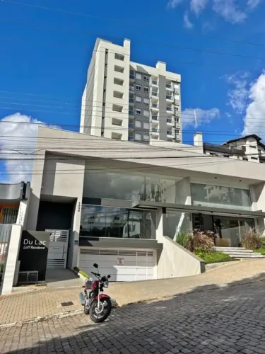 BENTOALVES aluga apto mobiliado, 01 dorm., 01 vaga, bairro N. Sra de Lourdes - Caxias do S