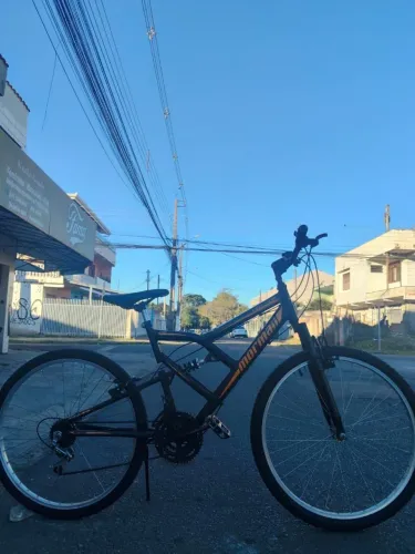 Bicicleta Mormaii aro 26 full suspension