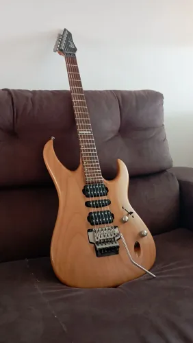 Guitarra Cort Viva Gold II (Korea)