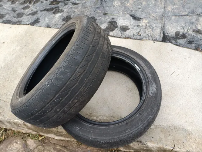 PAR DE PNEUS 185 55 16****70% BORRACHA