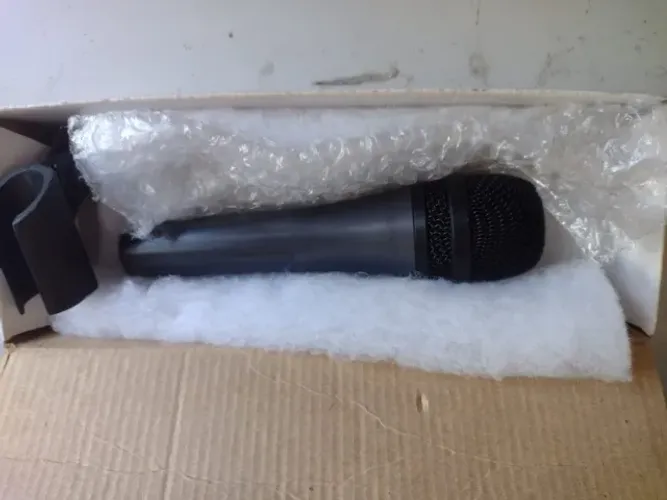 microfone Sennheiser E-835-S - original - dinâmico pouco uso - profissional