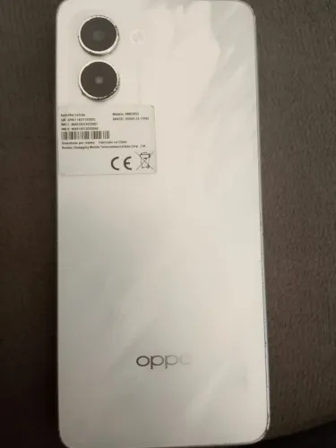 Vendo celular Oppo em excelente estado.