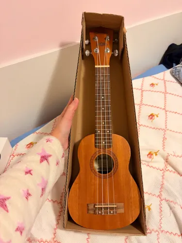Ukulele shelby