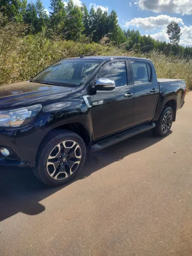 Toyota Hilux CD SRV 4X4 2.8 TDI Diesel Aut. 2016