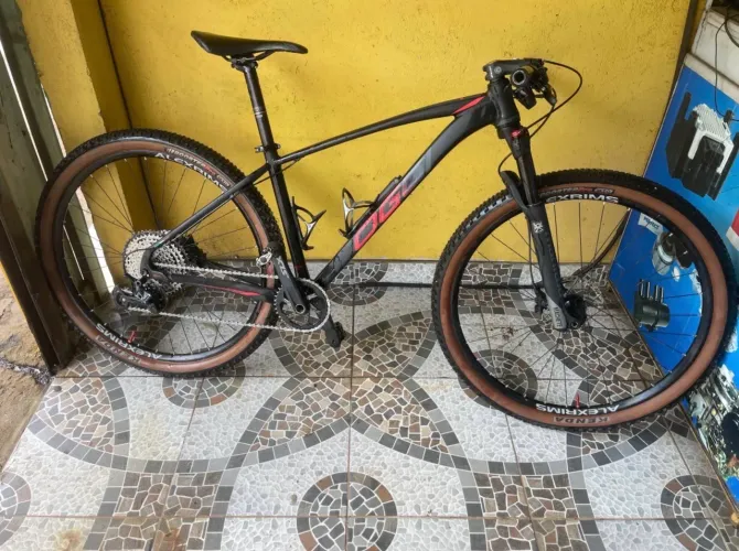 MTB OGGI 7.4 - (valor referente a dinheiro ou pix)