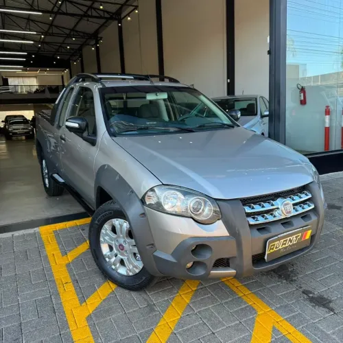 Fiat Strada Adv. Ext. 1.8 Locker Dual.flex CE 2012