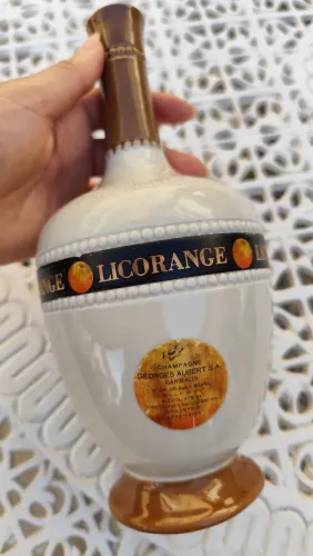 Garrafa porcelana decoração