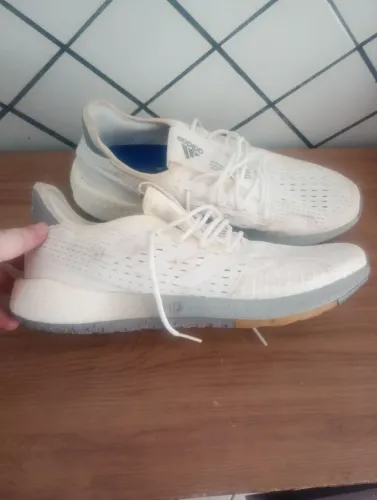Tênis Adidas Pulseboost N°44 Original Usado