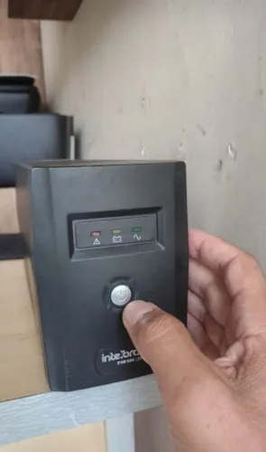 NOBREACK INTELBRAS NÃO LIGA E TEM DEFEITO<br>Item liga mas está com defeito.