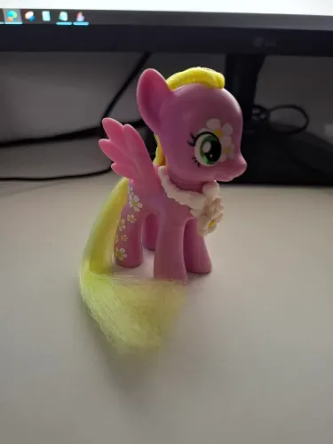 Boneca My Little Pony Cutie Mark Magic Flower Wishes