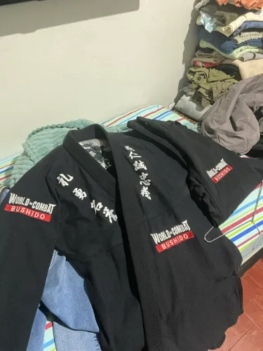 Vendo Kimono Word Combat Bushido