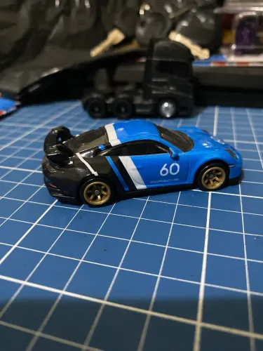 Hotwheels Porsche 911 60 anos