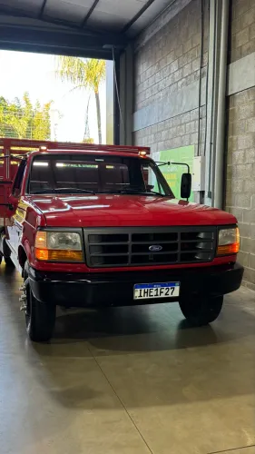 F 4000