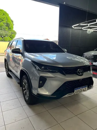 Toyota Hilux SW4 SRX 4X4 2.8 TDI 16V Dies. Aut. 2021